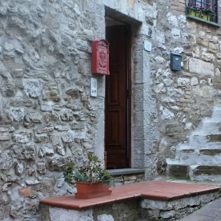 La Torre Di * Melezzole