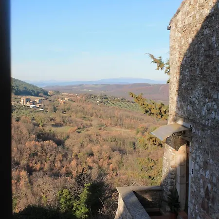 La Torre Di Apartamento *