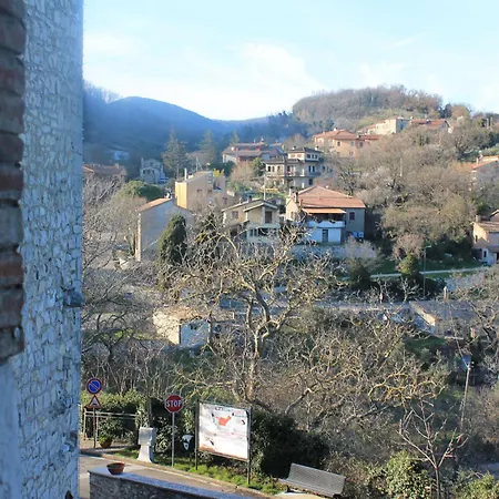 La Torre Di *