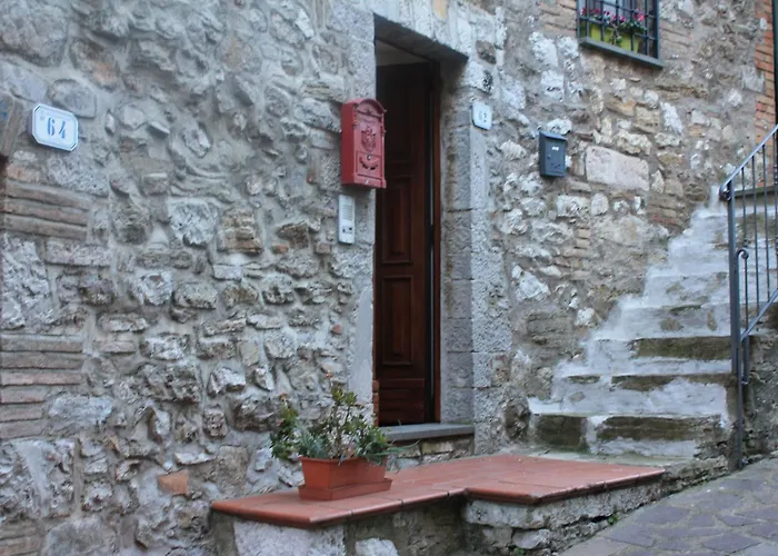 La Torre Di * Melezzole